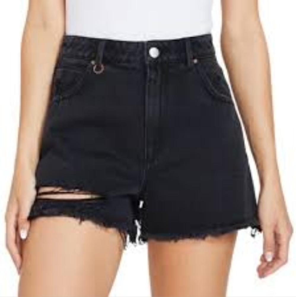NEUW High Rise Denim Black Short Size 25